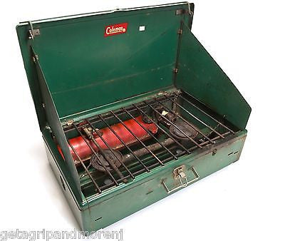 COLEMAN 1950s-1960s 2 Burner Stove Model 413E Vintage!