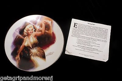 MARILYN MONROE Collectible Plates Lady in Red and Rising Star In Exl Condition!
