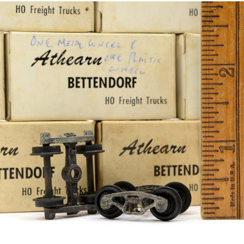 Vtg ATHEARN BETTENDORF HO FREIGHT TRUCKS Lot of 20 Pairs! 11.5 METAL 8.5 Plastic