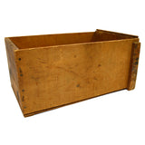 Vintage HOLMES BEAR CREEK FRUIT CRATE Pears/Peaches GRAPHIC BEAR LOGO LABEL Rare