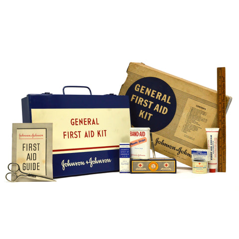 Vintage JOHNSON & JOHNSON "GENERAL FIRST AID KIT" w/ Original CARDBOARD SLEEVE!