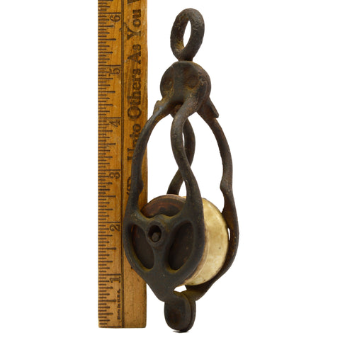 Antique CAST IRON & PORCELAIN PULLEY Unusual 1.75" SINGLE WHEEL Barn/Farm PATINA