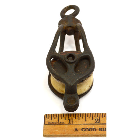 Antique CAST IRON & PORCELAIN PULLEY Unusual 1.75" SINGLE WHEEL Barn/Farm PATINA