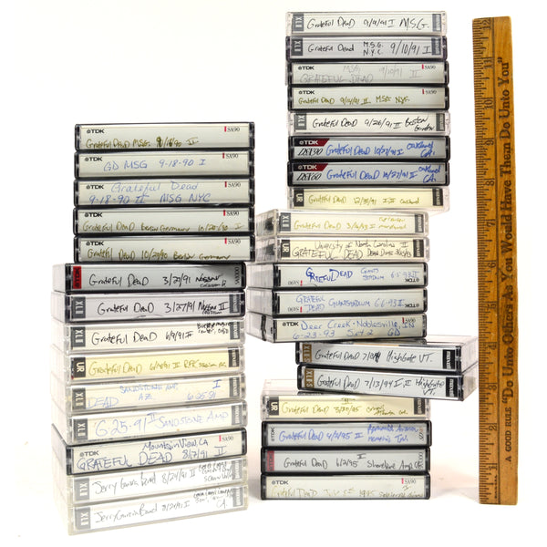 Vintage GRATEFUL DEAD CONCERT TAPES Lot of 33 Cassettes from 1990-95 LIVE SHOWS!