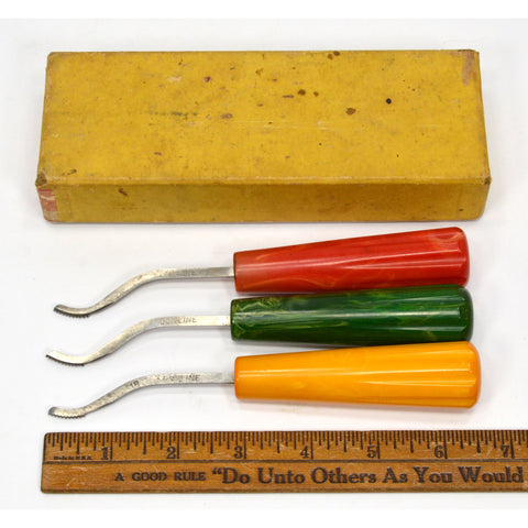 Vintage GUNLINE TOOLS No. 18 CHECKERING SET of 3 Bakelite in ORIGINAL BOX c1950s