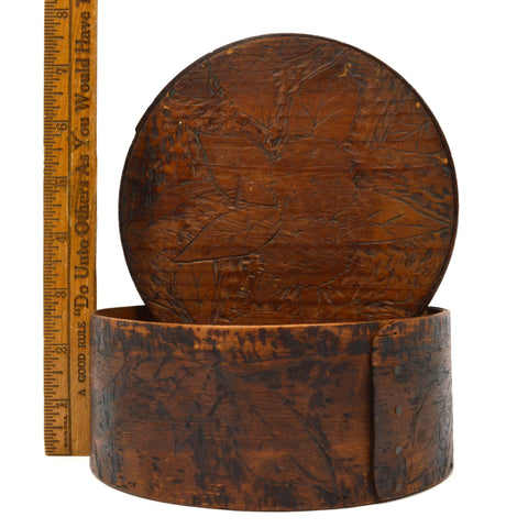Vintage FOLK ART CARVED SHAKER BOX 6.5" Round w/ Lid WOOD CONTAINER Floral Motif