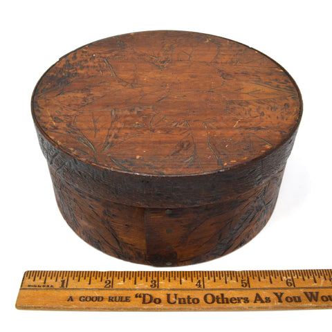 Vintage FOLK ART CARVED SHAKER BOX 6.5" Round w/ Lid WOOD CONTAINER Floral Motif