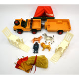 Vintage FISHER-PRICE 'ADVENTURE PEOPLE' Partial SAFARI #304 Jeep CAMPER Animals!