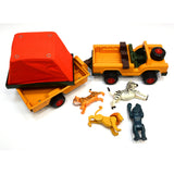 Vintage FISHER-PRICE 'ADVENTURE PEOPLE' Partial SAFARI #304 Jeep CAMPER Animals!