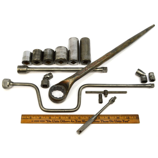 Vintage PLUMB/PLOMB OFFSET, RATCHET & SOCKET WRENCH Lot; 15 Mixed Drive Wrenches