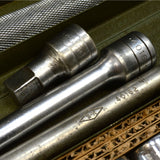 Vintage S-K 18pc SAE SOCKET SET 1/2" Drive #42470 RATCHET Metal Case 7/16-1 1/4"