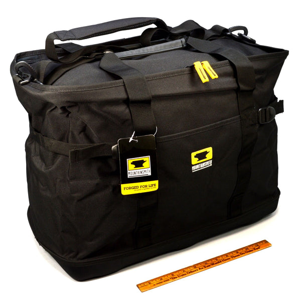 Brand New! MOUNTAINSMITH "ZIP TOP TOTE" Size Medium BLACK w/ Shoulder Strap