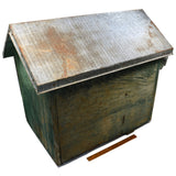 Vintage HOMEMADE DOG HOUSE Wood w/ TIN ROOF! Superb OLD GREEN PAINT & PATINA!!