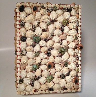 Jewlery Trinket Vintage Box Beautifully Adorned With Seashells