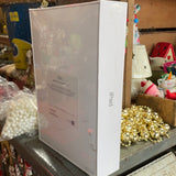 Apple IPad  6th generation 32gb Silver